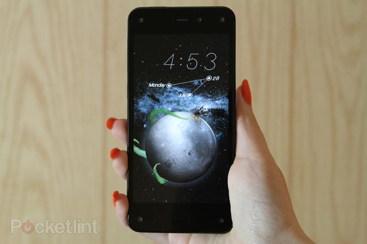 amazon won t ditch fire phone just yet will make new ones image 1