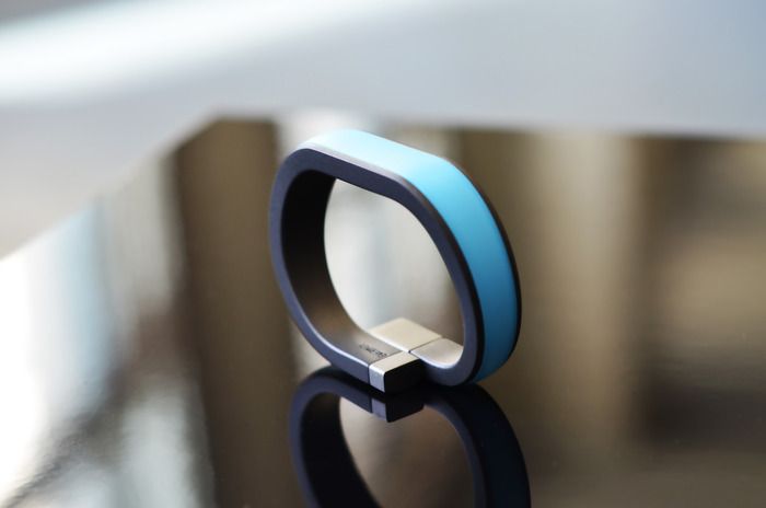 everykey wristband stores passwords and automatically signs into your devices and sites image 1