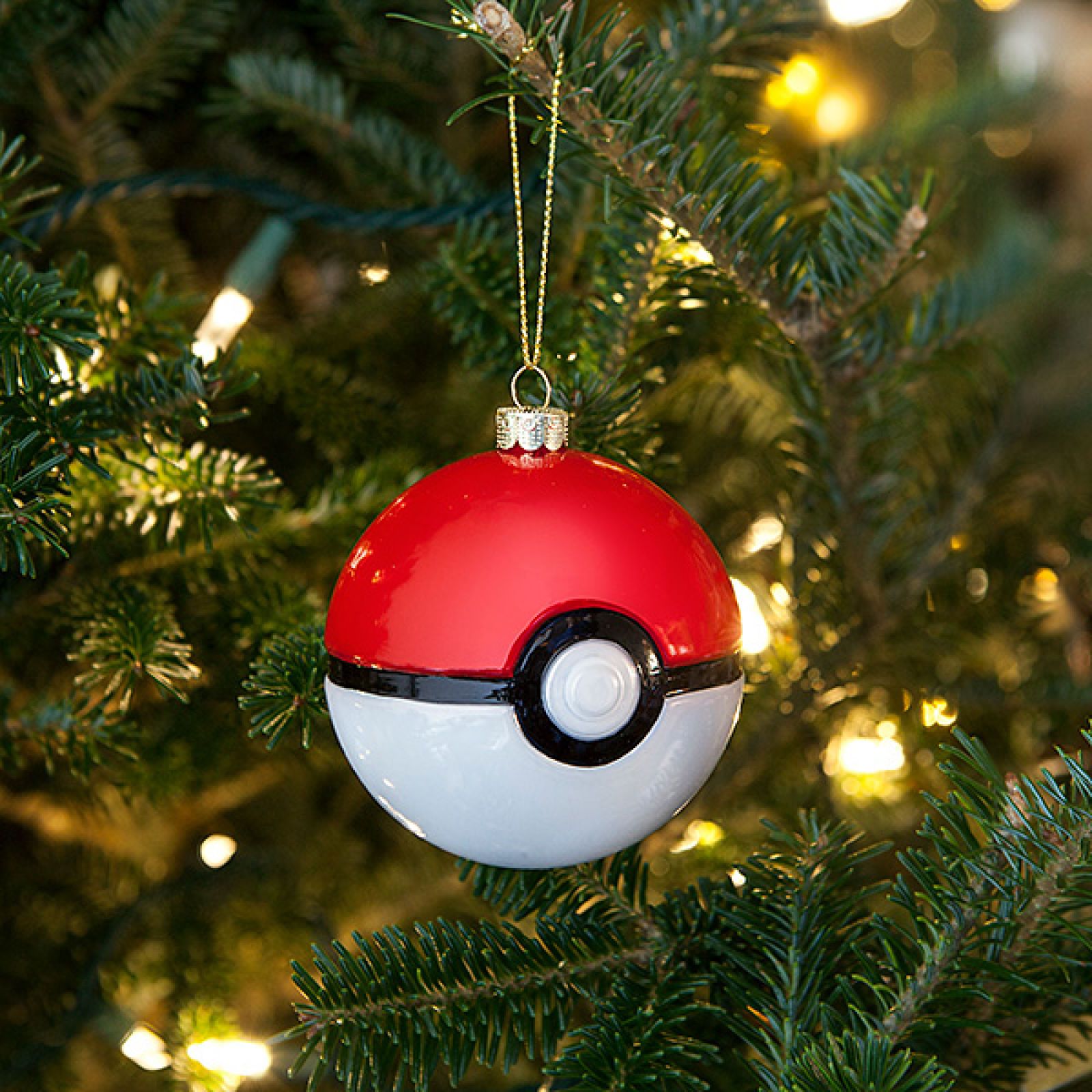 13 Best Christmas Decorations Every Geek Should Own image 14