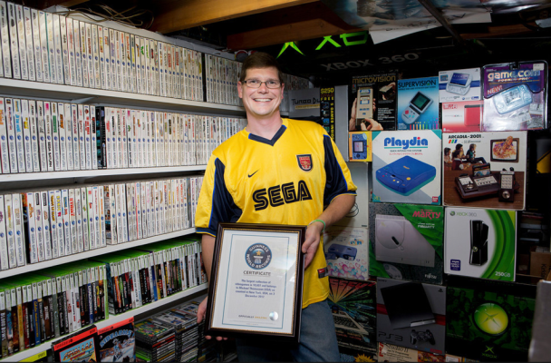 world s largest games collection up for auction again after 750 000 offer went sour image 1