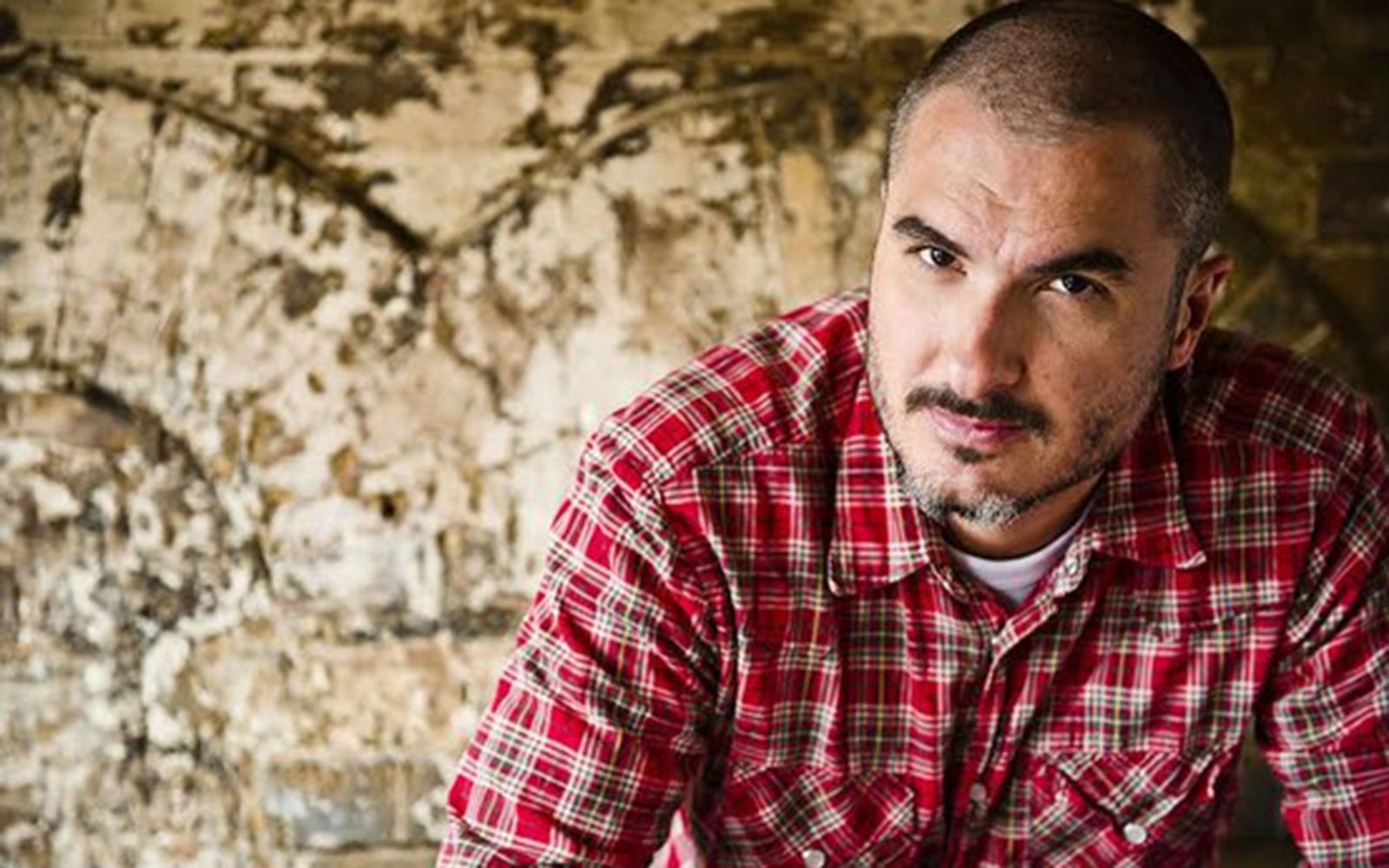 Zane Lowe leaves BBC for Apple, here are 6 jobs he could be doing