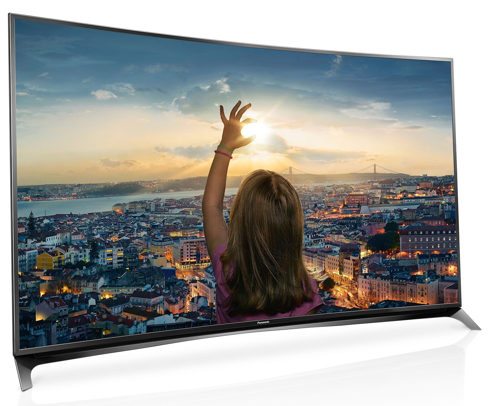panasonic enters curved tv market viera cr850 heads up 4k led range for 2015 image 1