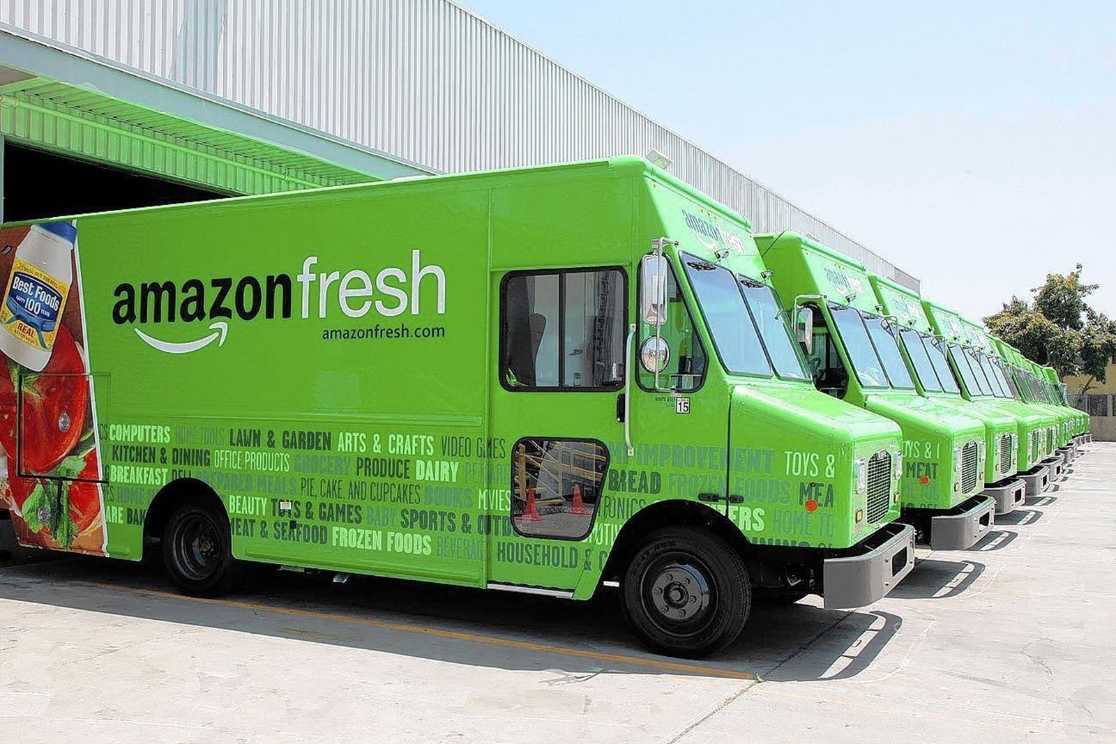 amazon deliveries will get ridiculously fast with 3d printing in vans image 1