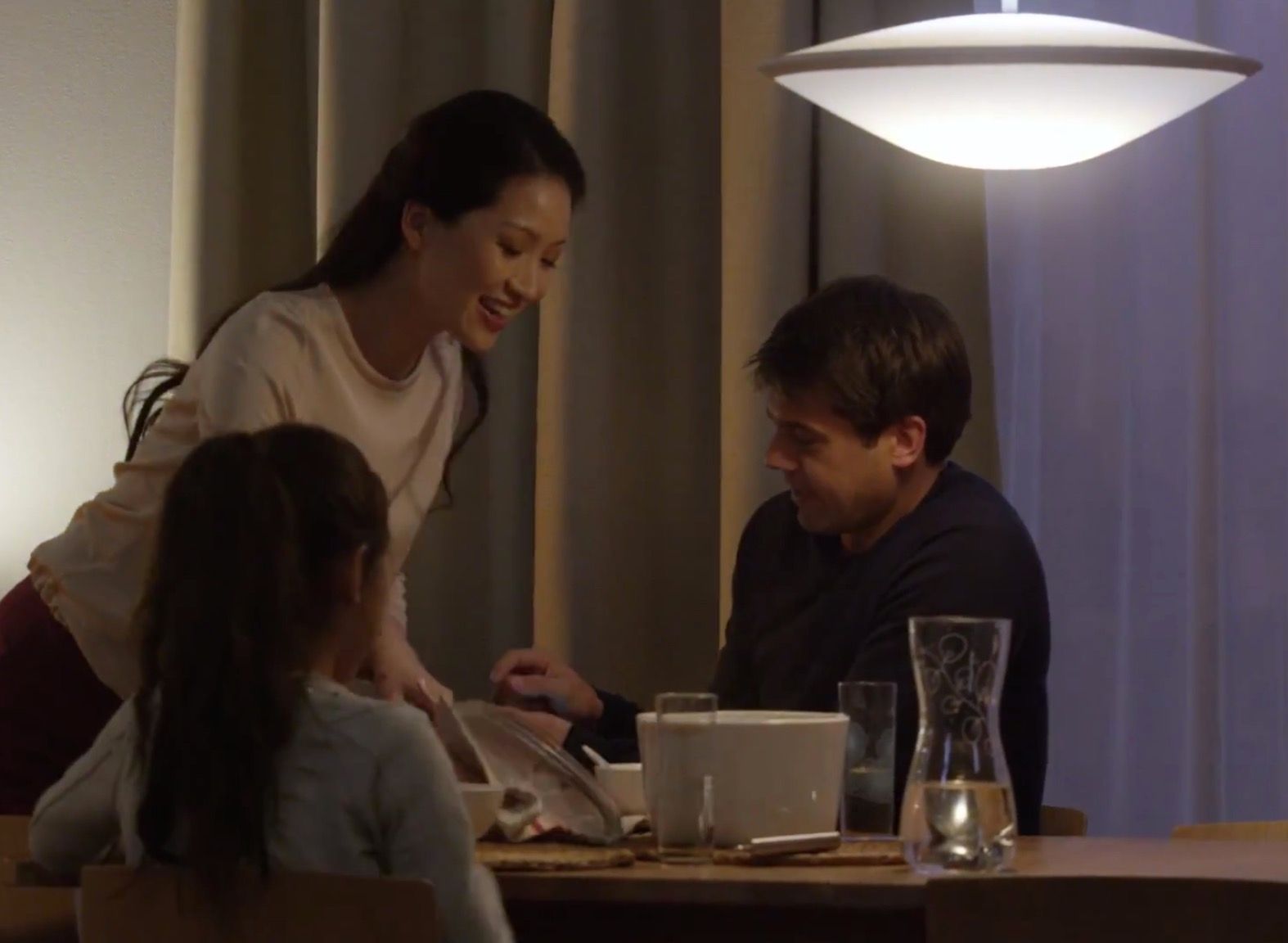 philips hue phoenix is a new range of smart lamps that glow every shade of white light image 1