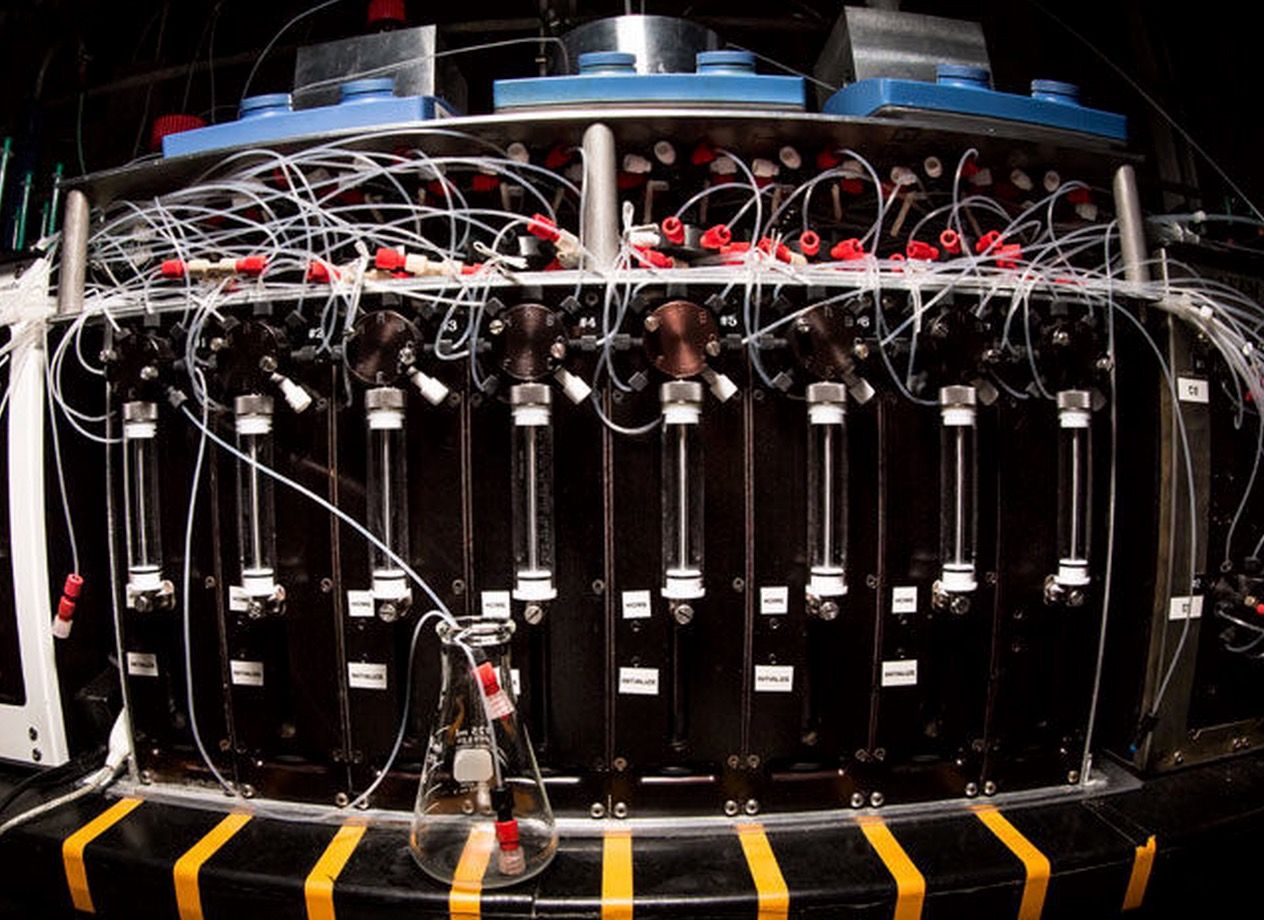 this 3d printer synthesises molecules that normally take chemists years to craft image 1