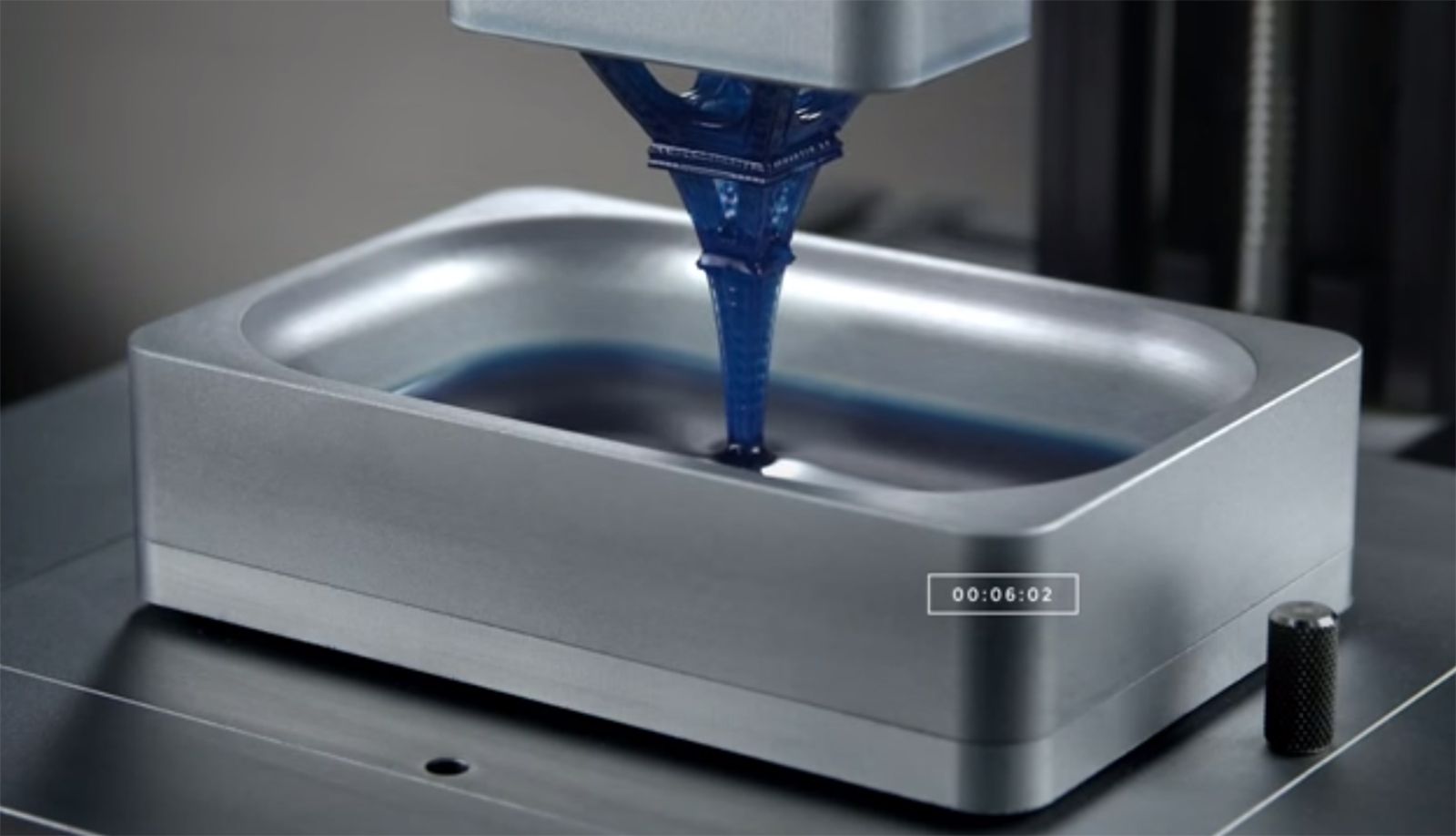 until now 3d printing was just layered 2d carbon3d changes everything image 1