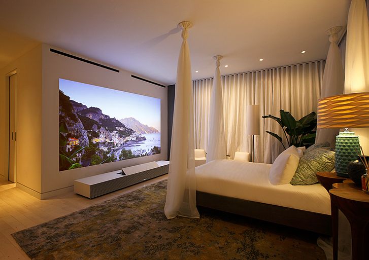 sony 147 inch 50k 4k ultra short throw projector coming to uk this summer image 1