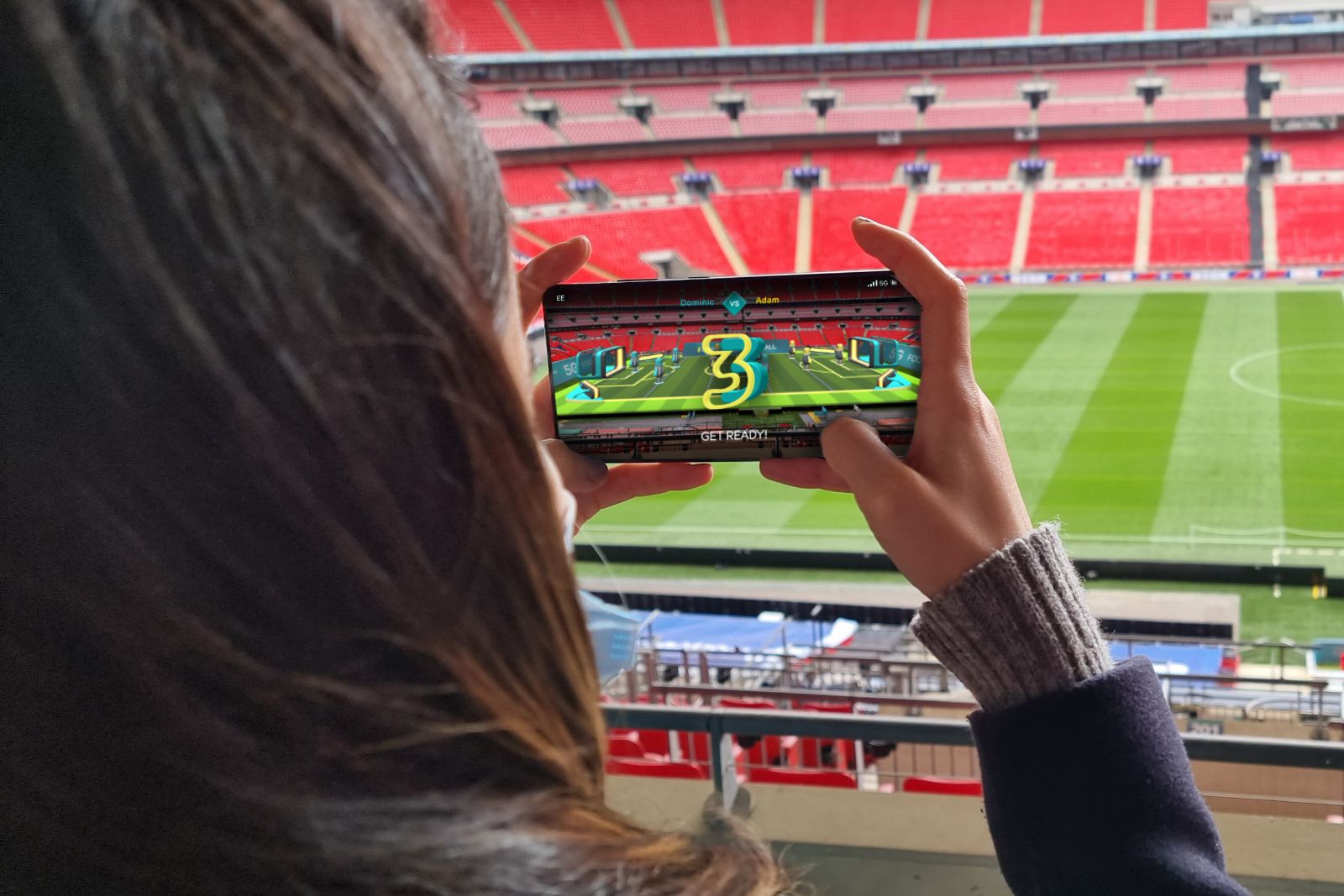 How EE's AR foosball superimposed 3D graphics directly onto the Wembley pitch photo 1