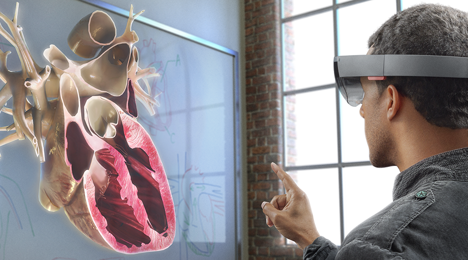 5 reasons why hololens could put oculus rift vive and google glass in the shade image 1