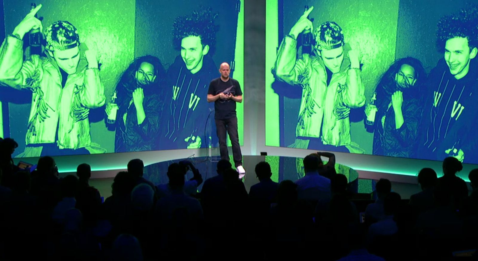 spotify adds video to be your all in one news feed and radio player on the way to work image 1