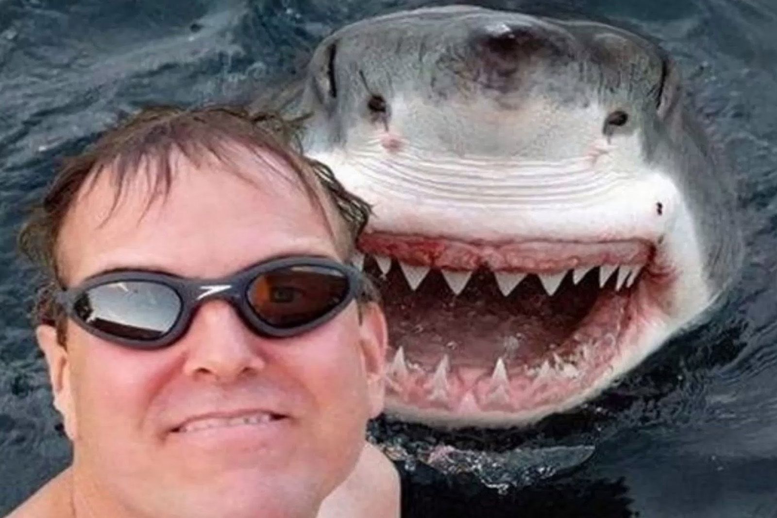 The Worst Selfies Of All Time image 28