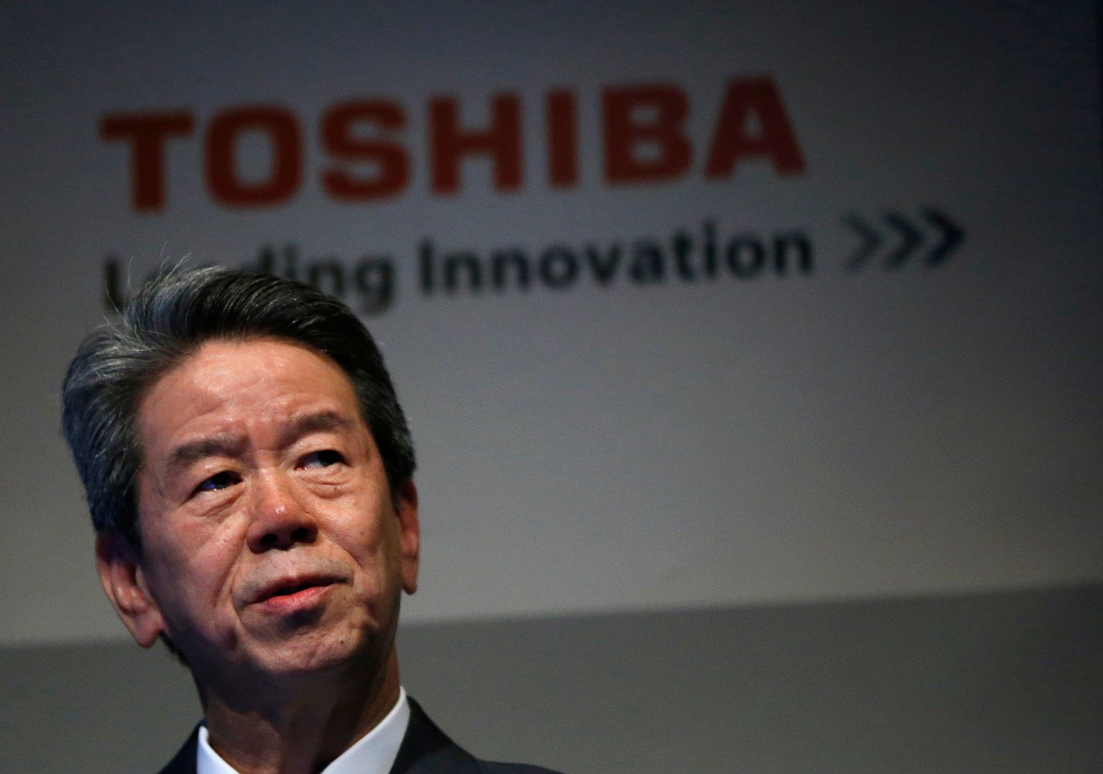 toshiba in serious trouble as ceo quits over 1 2 billion accounting scandal image 1
