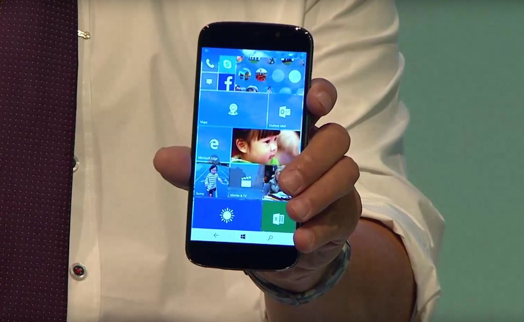 acer jade primo windows 10 phone turns into a pc when you attach a keyboard image 1