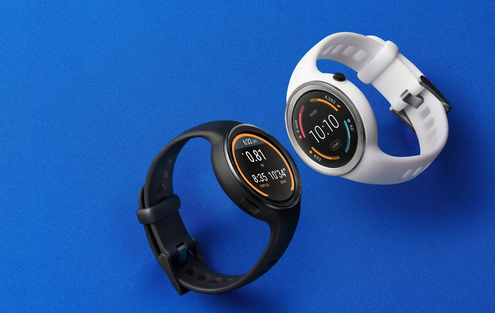 new moto 360 comes in two sizes and a sport version but the flat tyre screen remains image 16