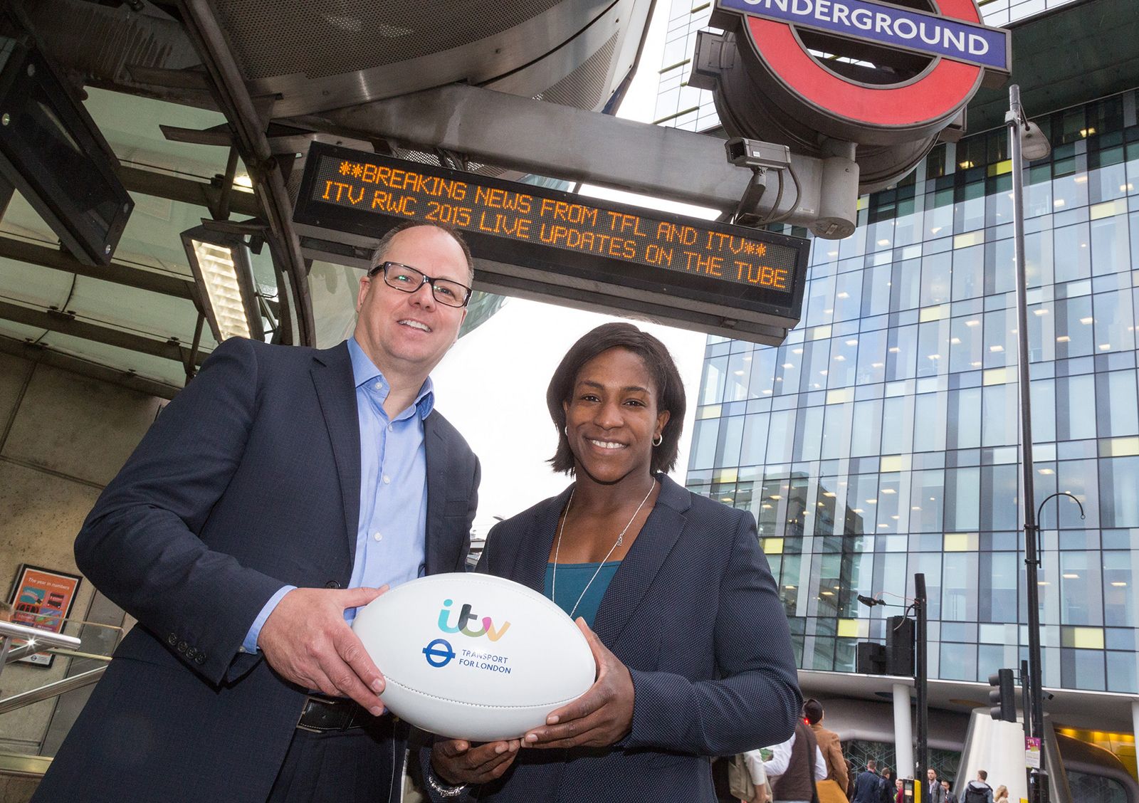 rugby world cup news and scores to be scrolled on london underground time boards image 1
