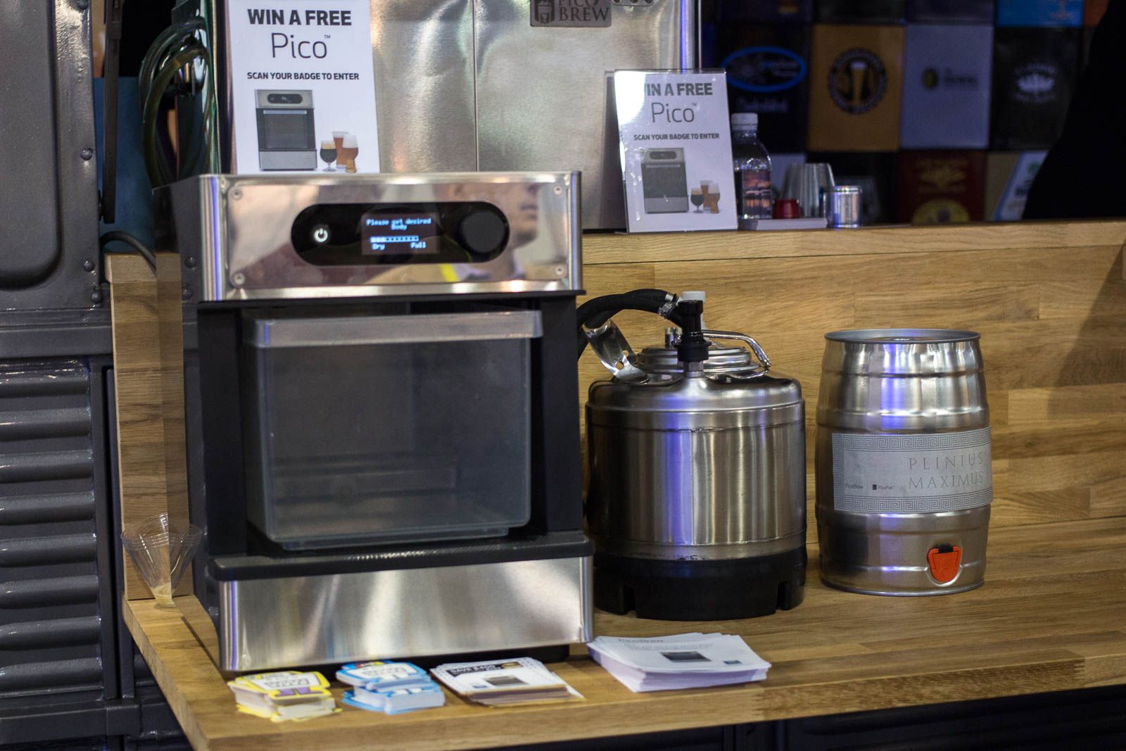pico brew a home brewing machine that makes beer making as easy as baking a loaf of bread image 1