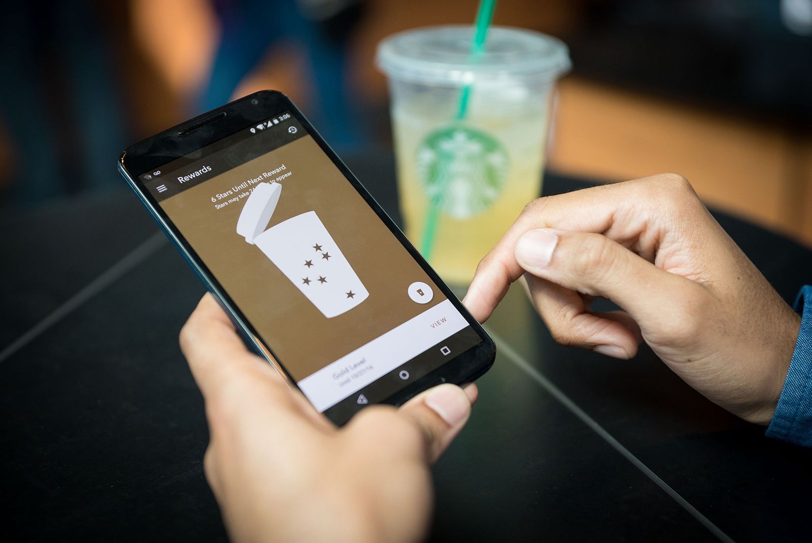 you can now pre order your starbucks coffee from an iphone or android phone at any uk branch image 2