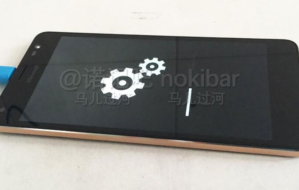 amazing pics of microsoft lumia 850 appear shame it might never be released image 1