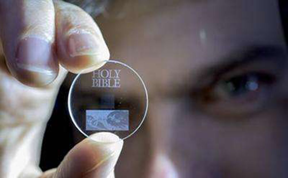 store 360tb on a coin sized quartz for 14 billion years thanks to 5d lasers image 1