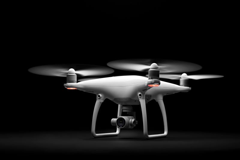 dji phantom 4 the drone that won t crash and sees everything image 1