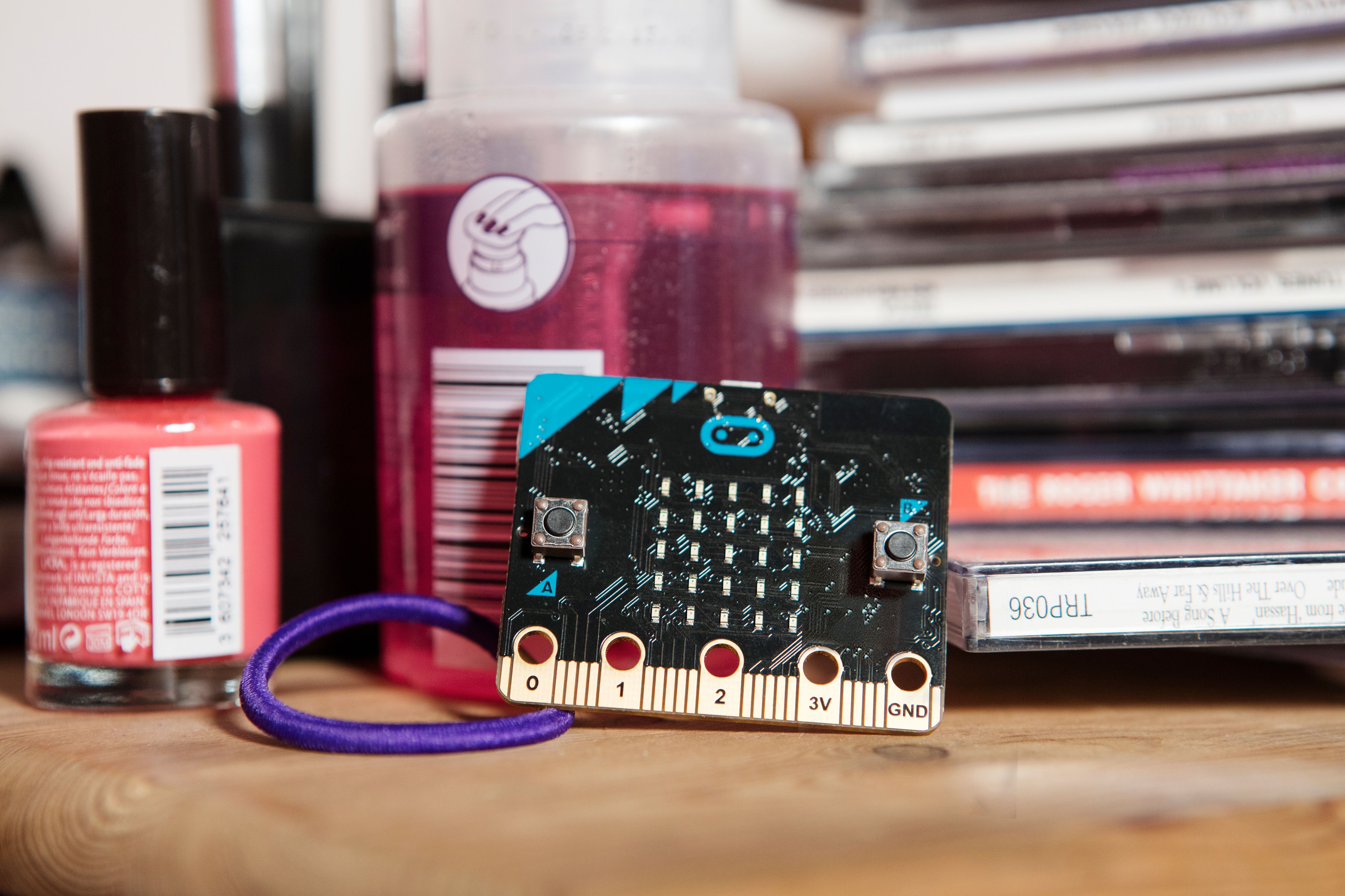how to get started with the bbc micro bit computer image 1