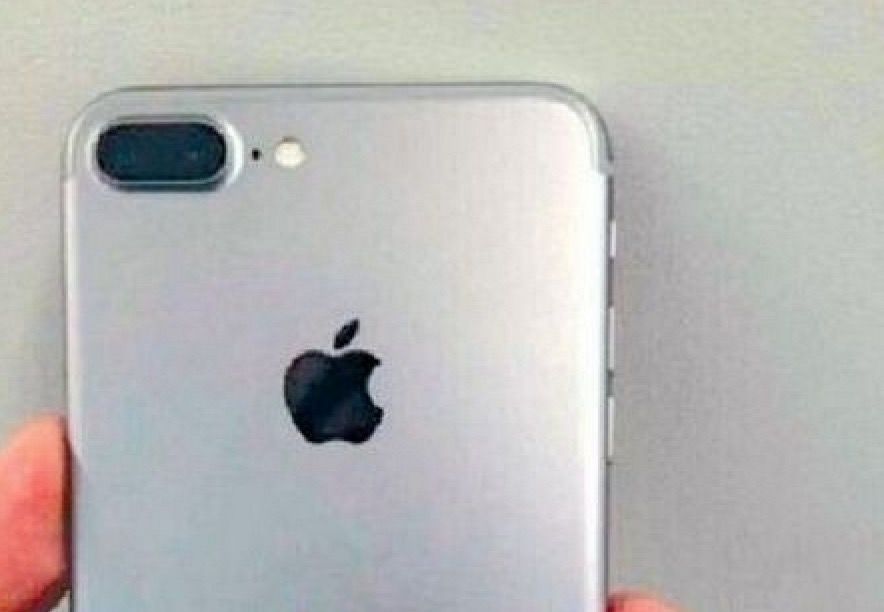 apple iphone 7 pro schematics leak shows phone design with dual cameras image 3