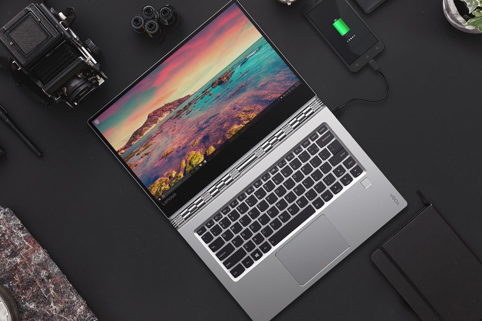 lenovo yoga 910 edge display makes this convertible laptop infinitely awesome image 1