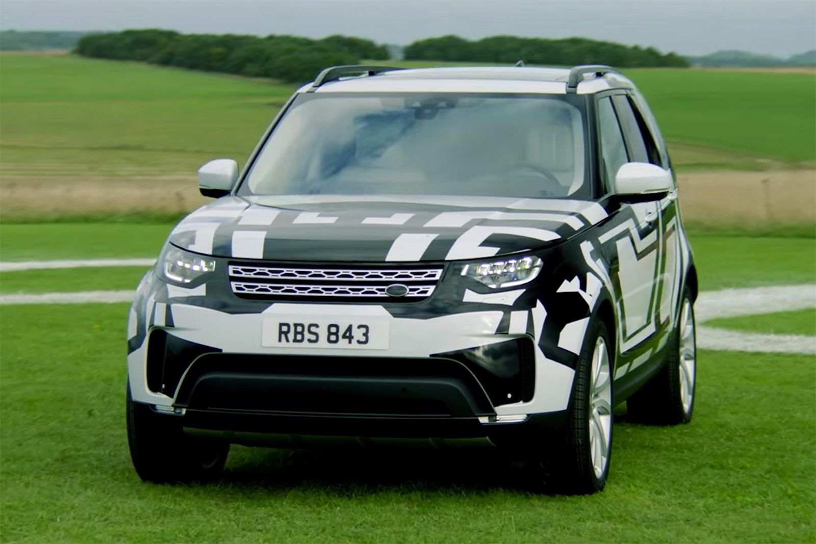 bear grylls confirms new land rover discovery has seats you can fold with a smartphone image 1