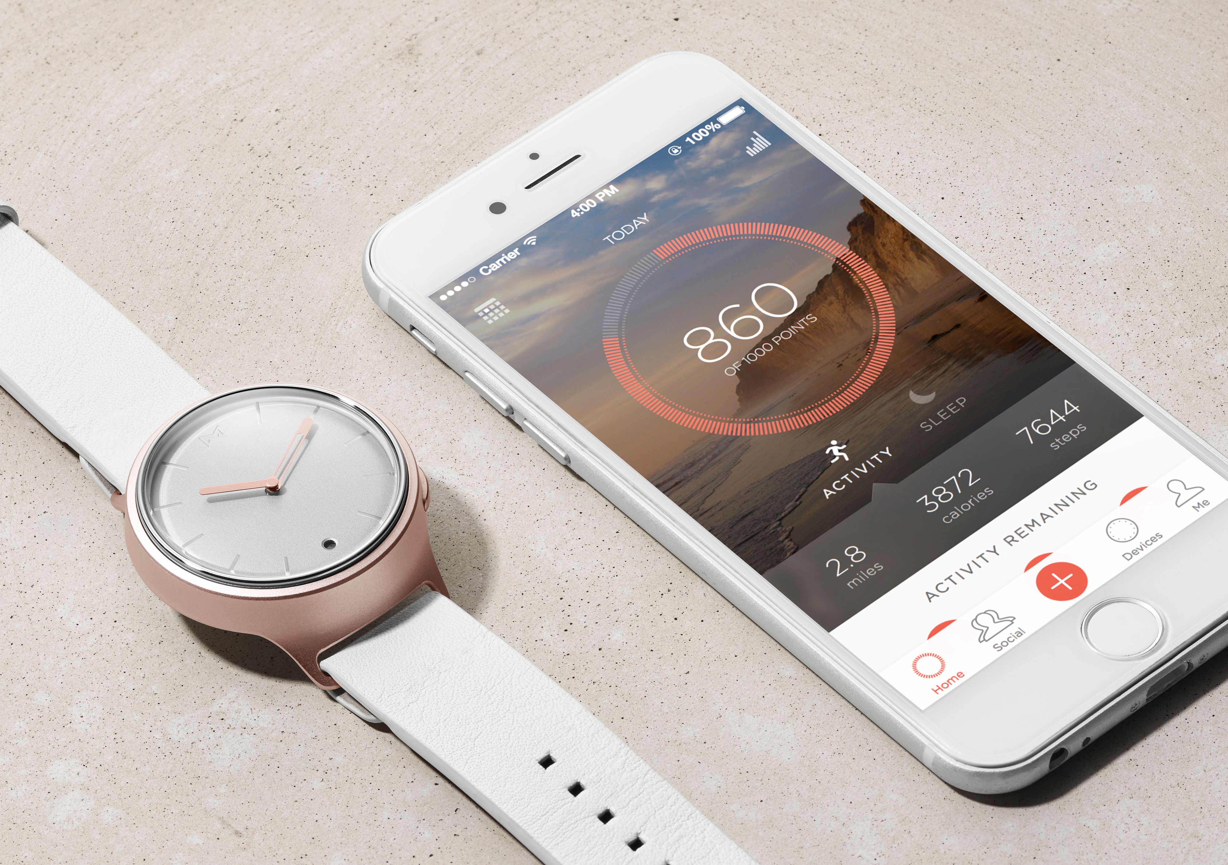 misfit phase is the company s first smartwatch records fitness and delivers notifications image 1