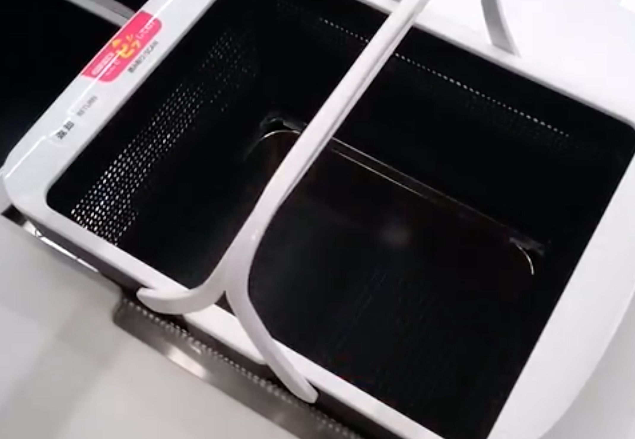 now panasonic wants to automate store checkouts with this basket image 1