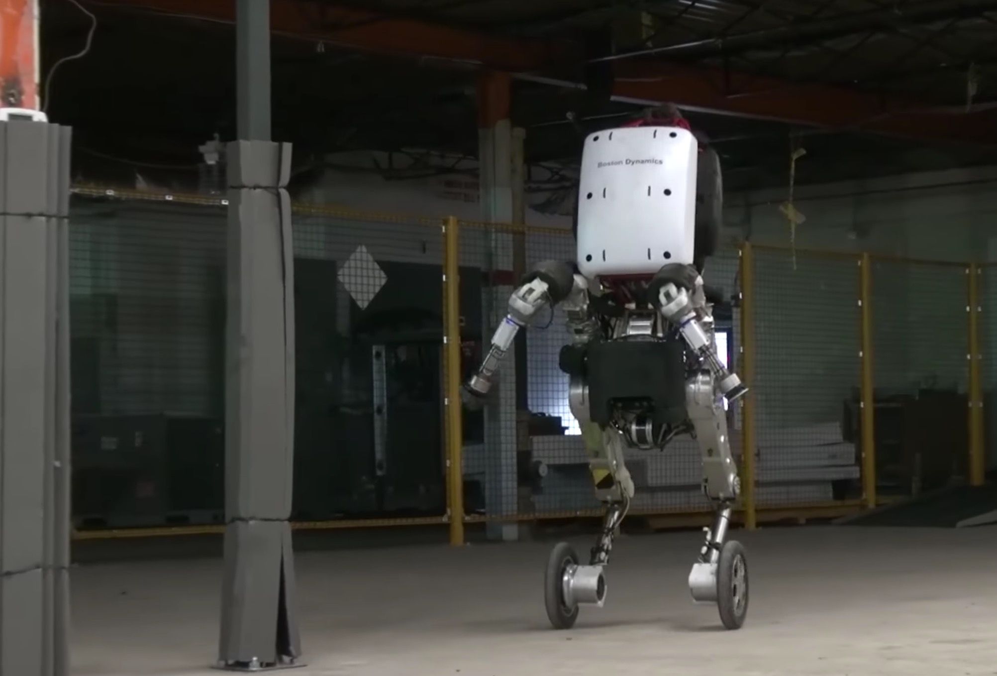 boston dynamics officially shows off nightmare inducing handle robot image 1