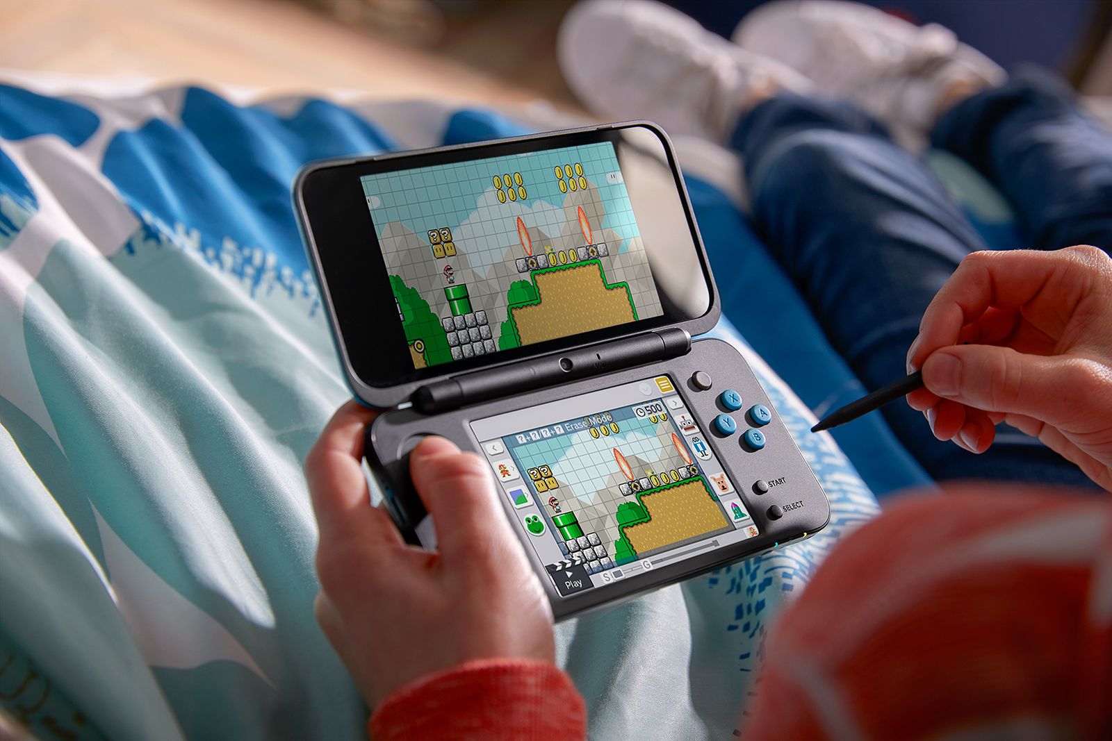 nintendo 2ds xl gives you massive screens to play on but none of that 3d nonsense image 1