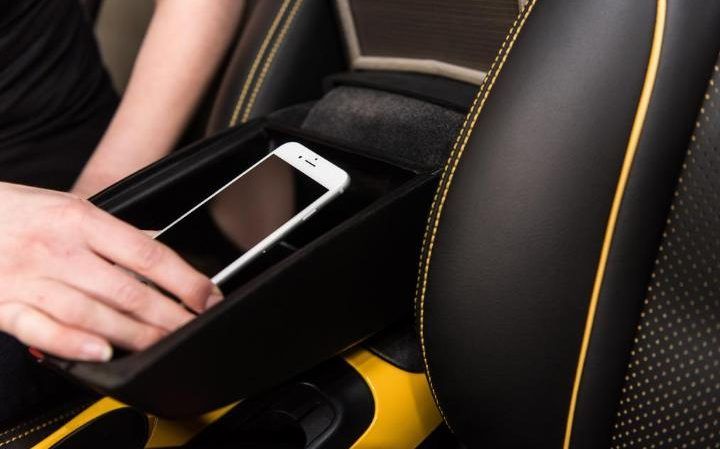 nissan put a phone signal blocker in this car so you can t text and drive image 1