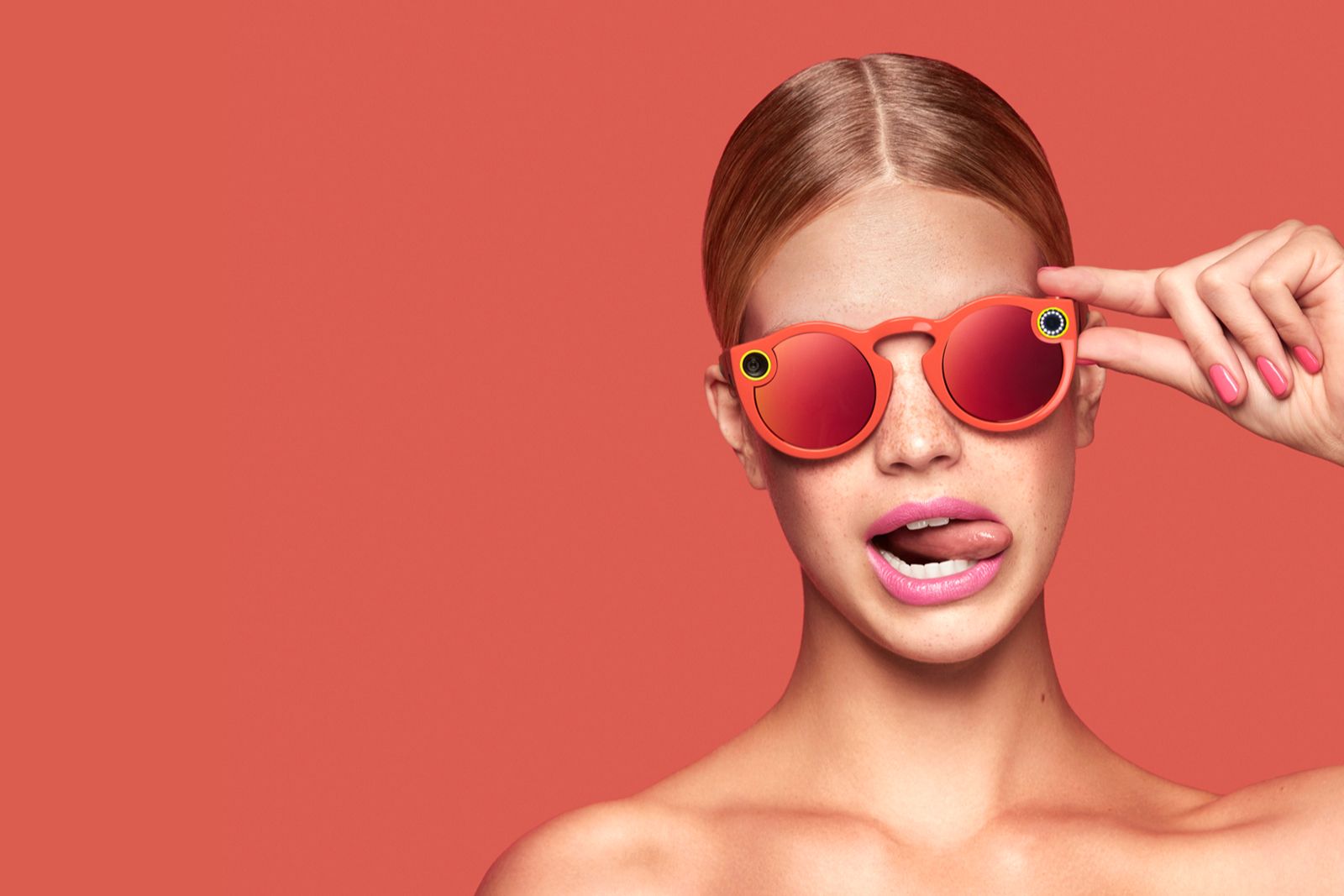 snap spectacles now available in uk take videos with your eyes image 1