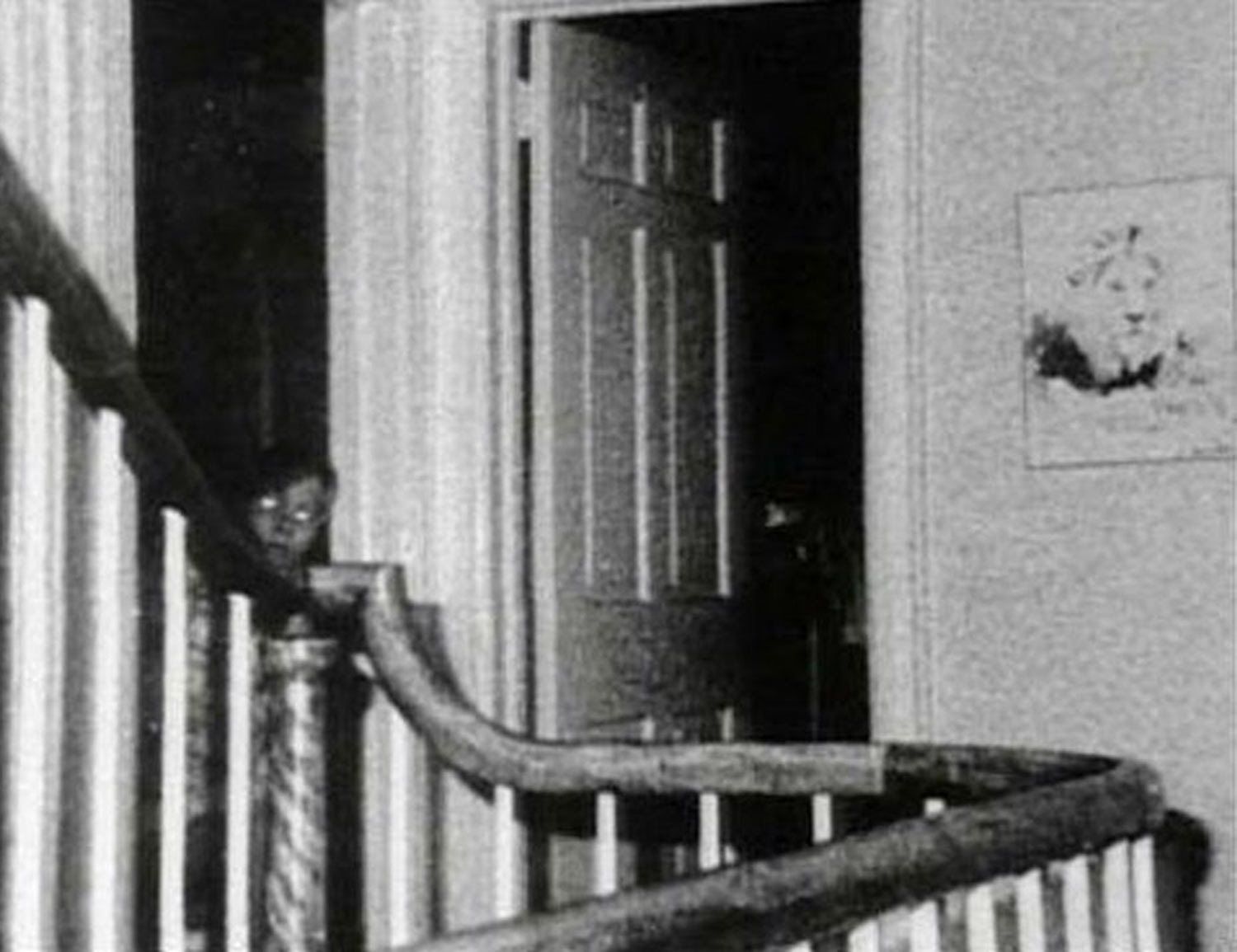 the most famous ghost photographs ever taken image 15