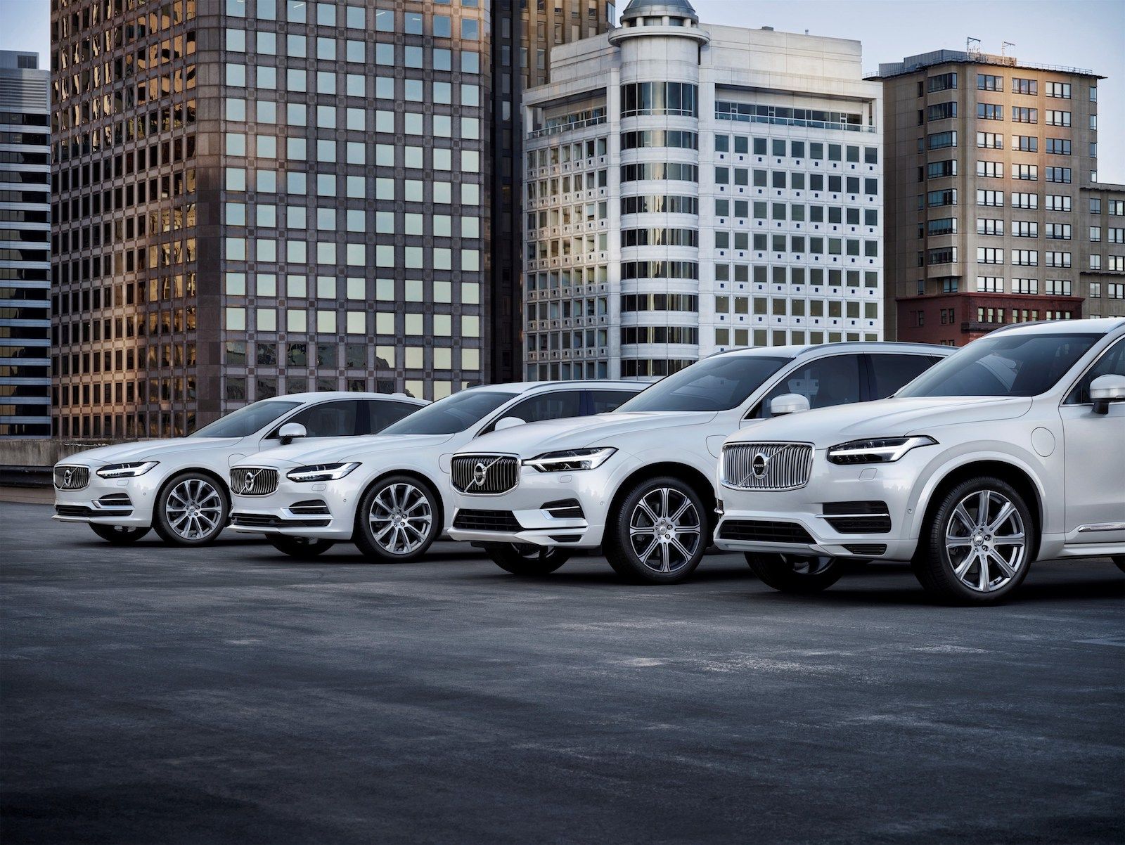 Volvo cars electrified image 1