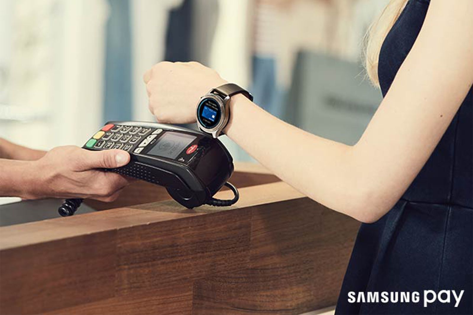 Gear S3 Samsung Pay image 1