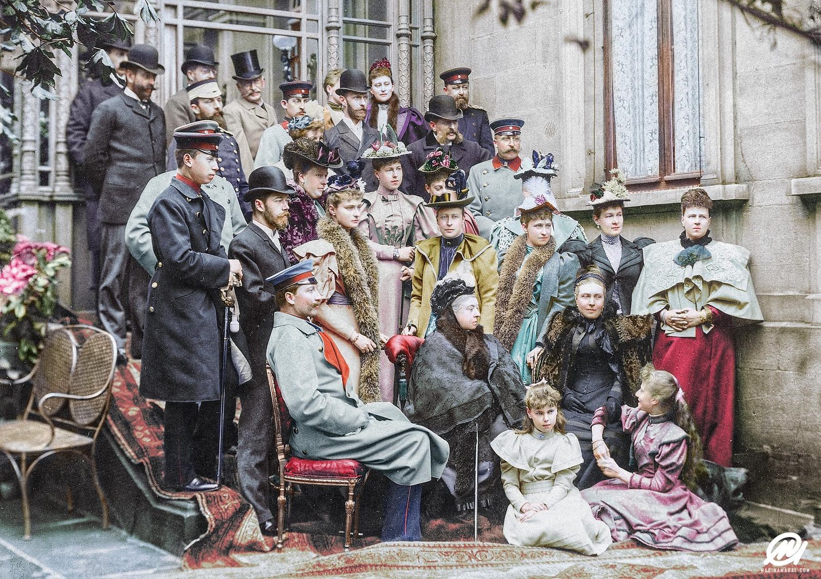 Colourised Photos From History image 7