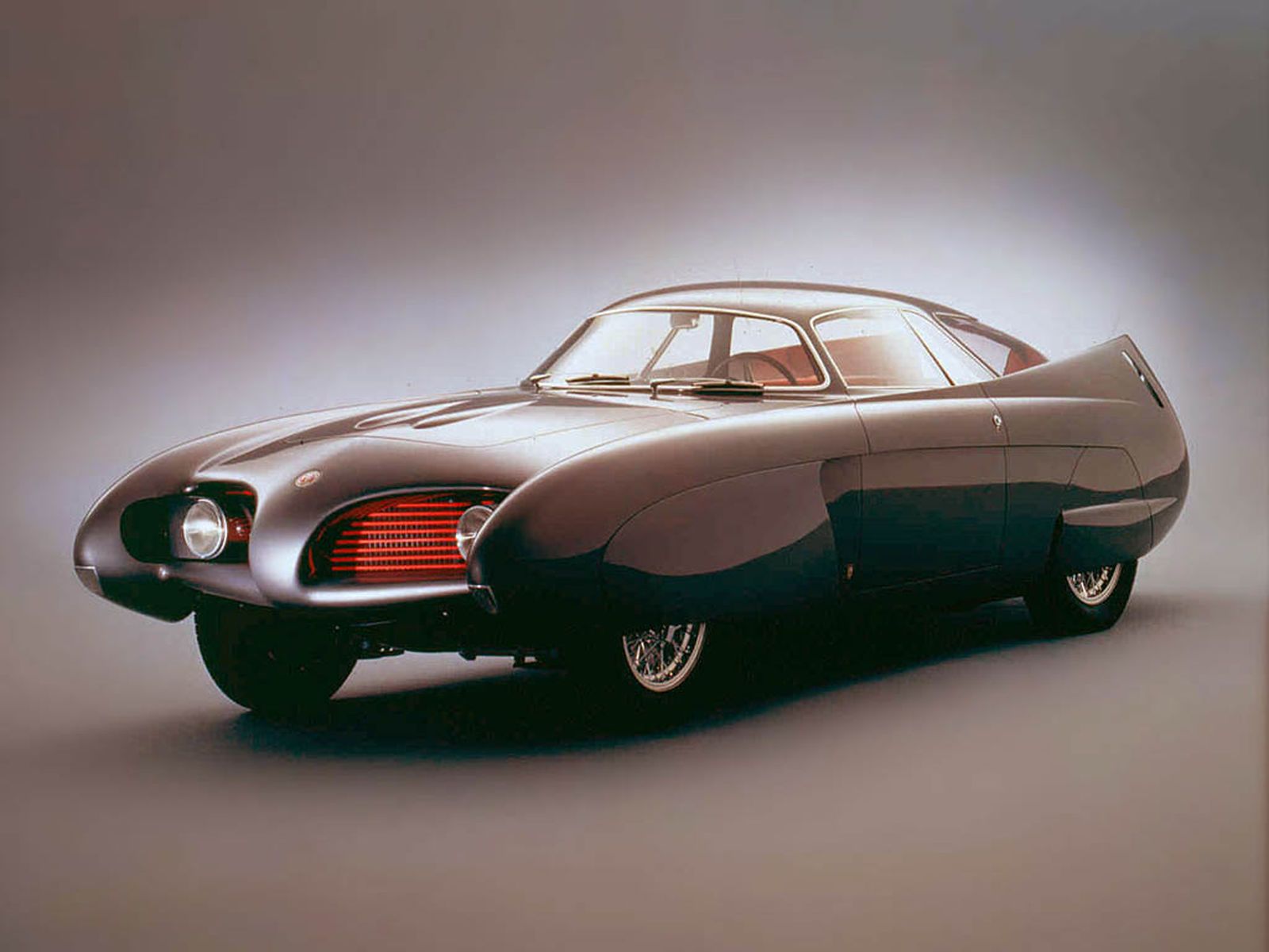30 incredibly bonkers and beautiful cars from the 1950s to now image 4
