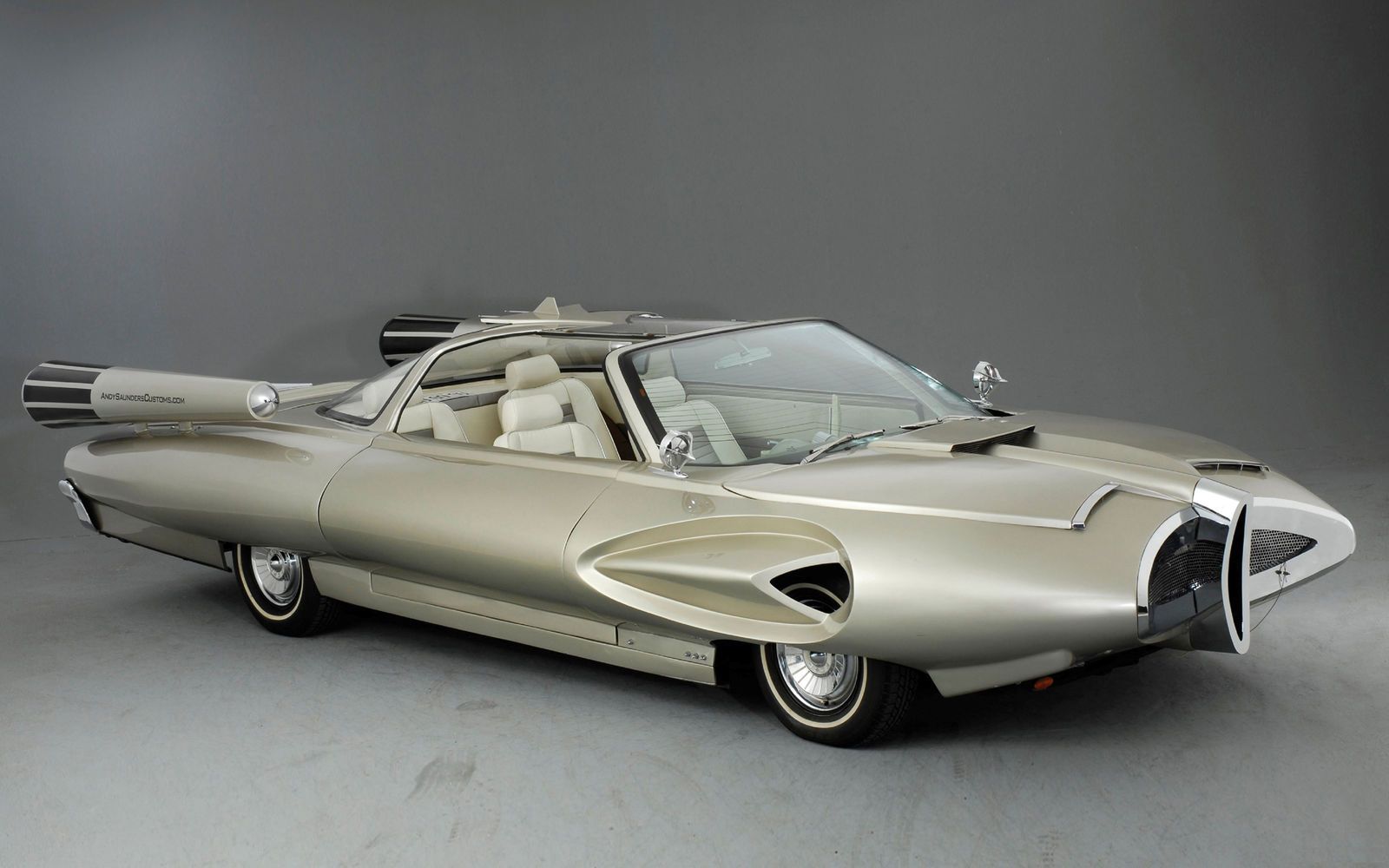 30 incredibly bonkers and beautiful cars from the 1950s to now image 18