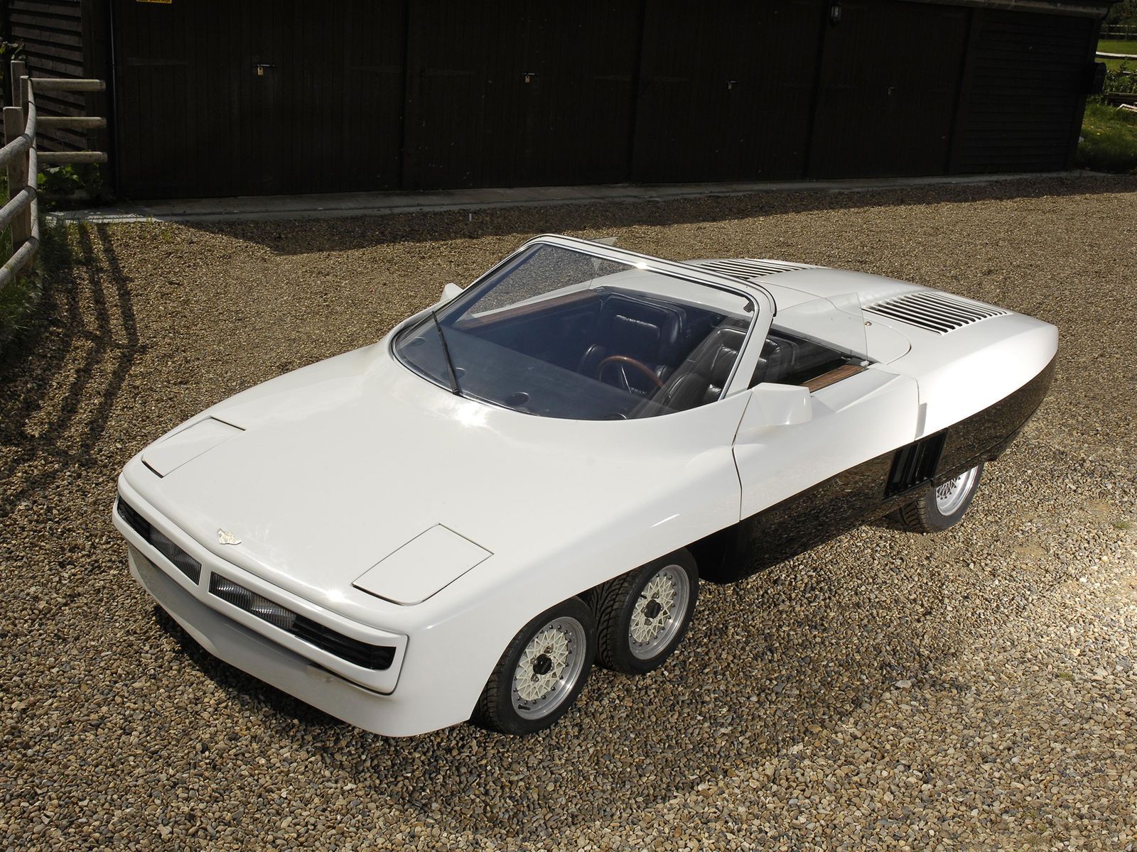 30 incredibly bonkers and beautiful cars from the 1950s to now image 28