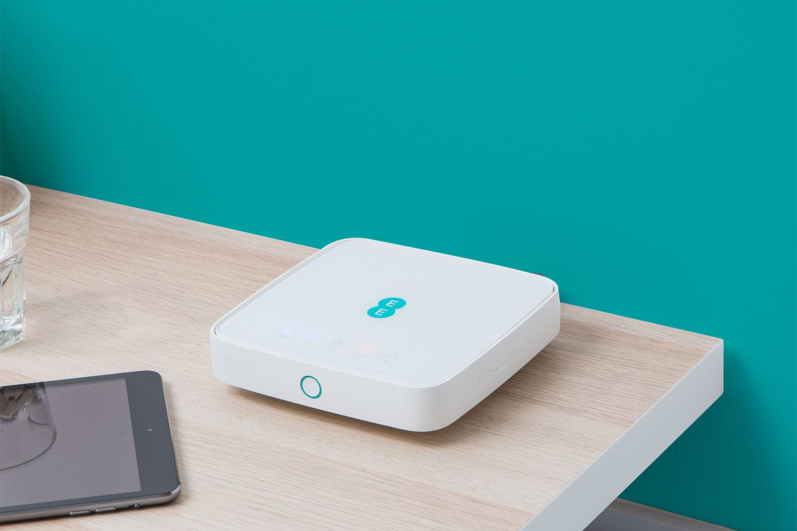 EE introduces 4G-enabled router for faster downloads at home image 1