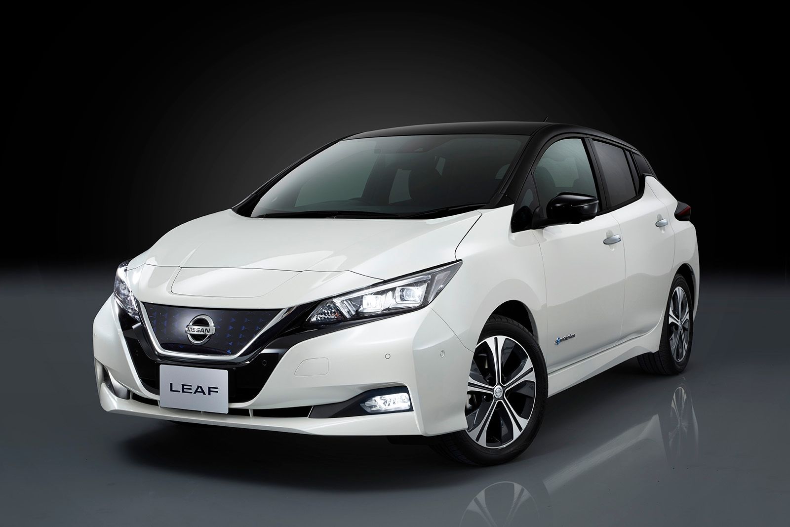 New Nissan Leaf press shots image 1