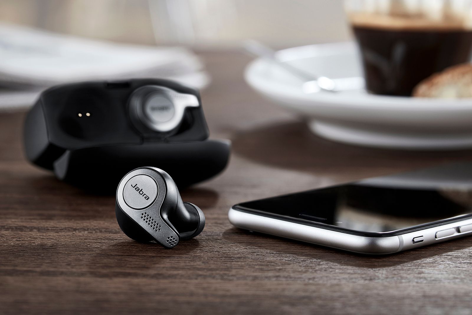 Jabra Elite 65t and Elite Active 65t wireless earbuds debut at CES 2018 image 1