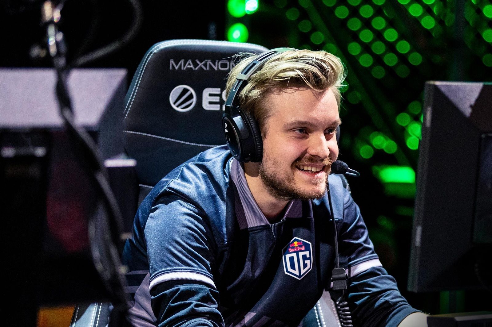 Top 10 highest earning eSports players in the world image 1