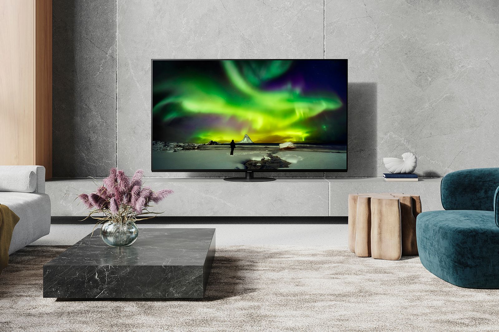 I saw Panasonic's MZ1500 OLED TV, and it beats the LG C3 in two big ways