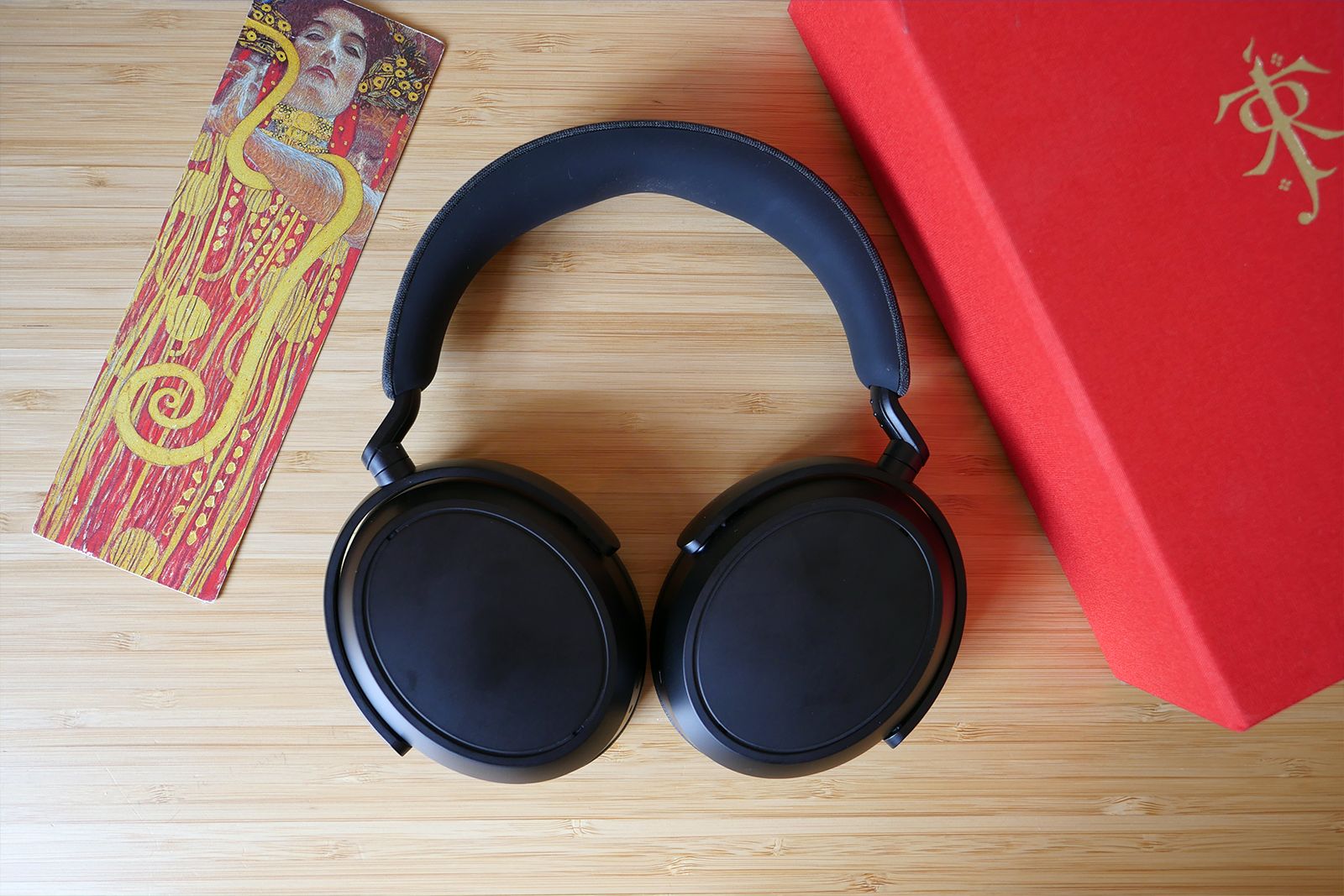 Best ANC headphones photo 20