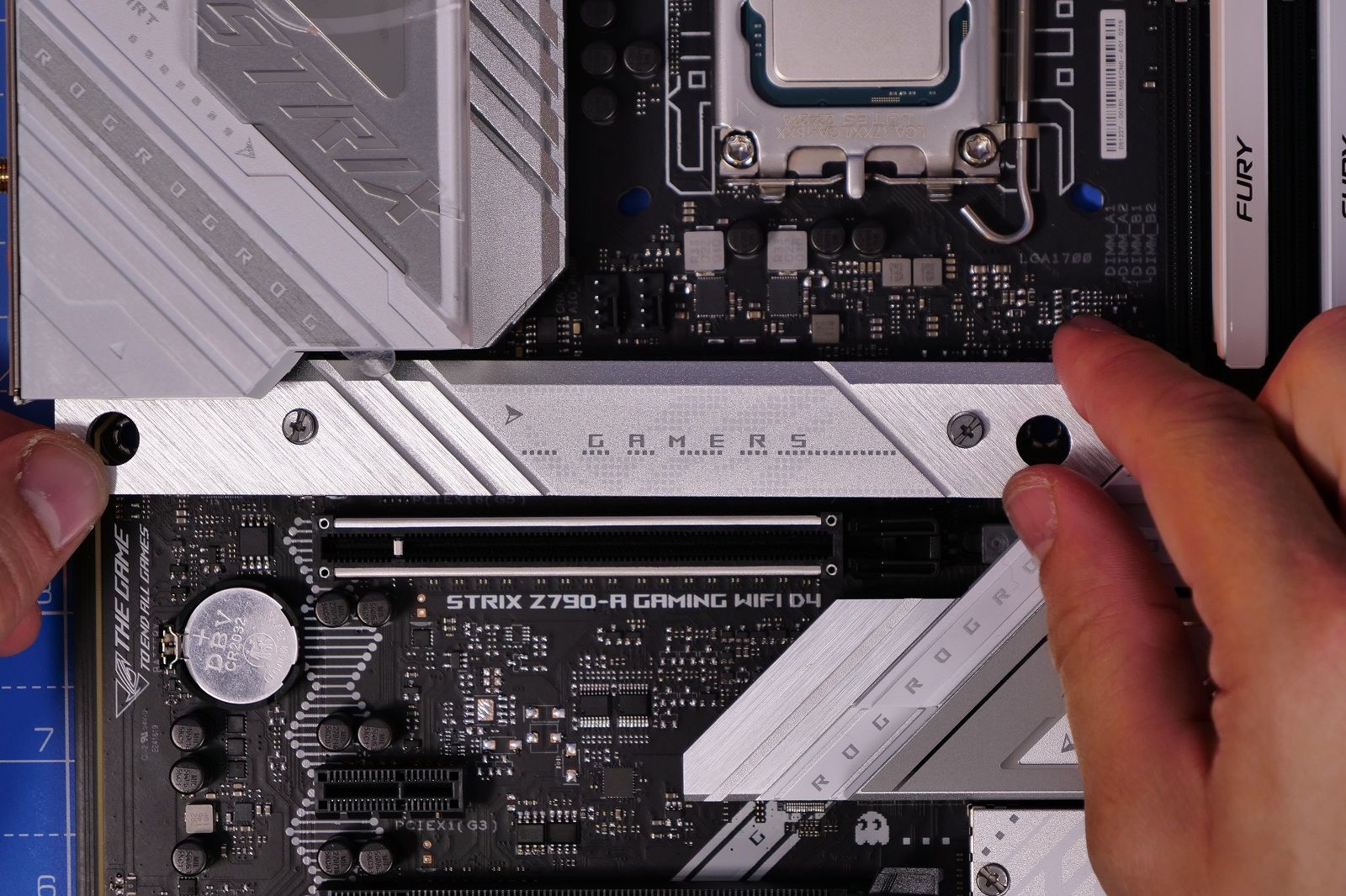 How to build and upgrade your own extreme gaming PC photo 16