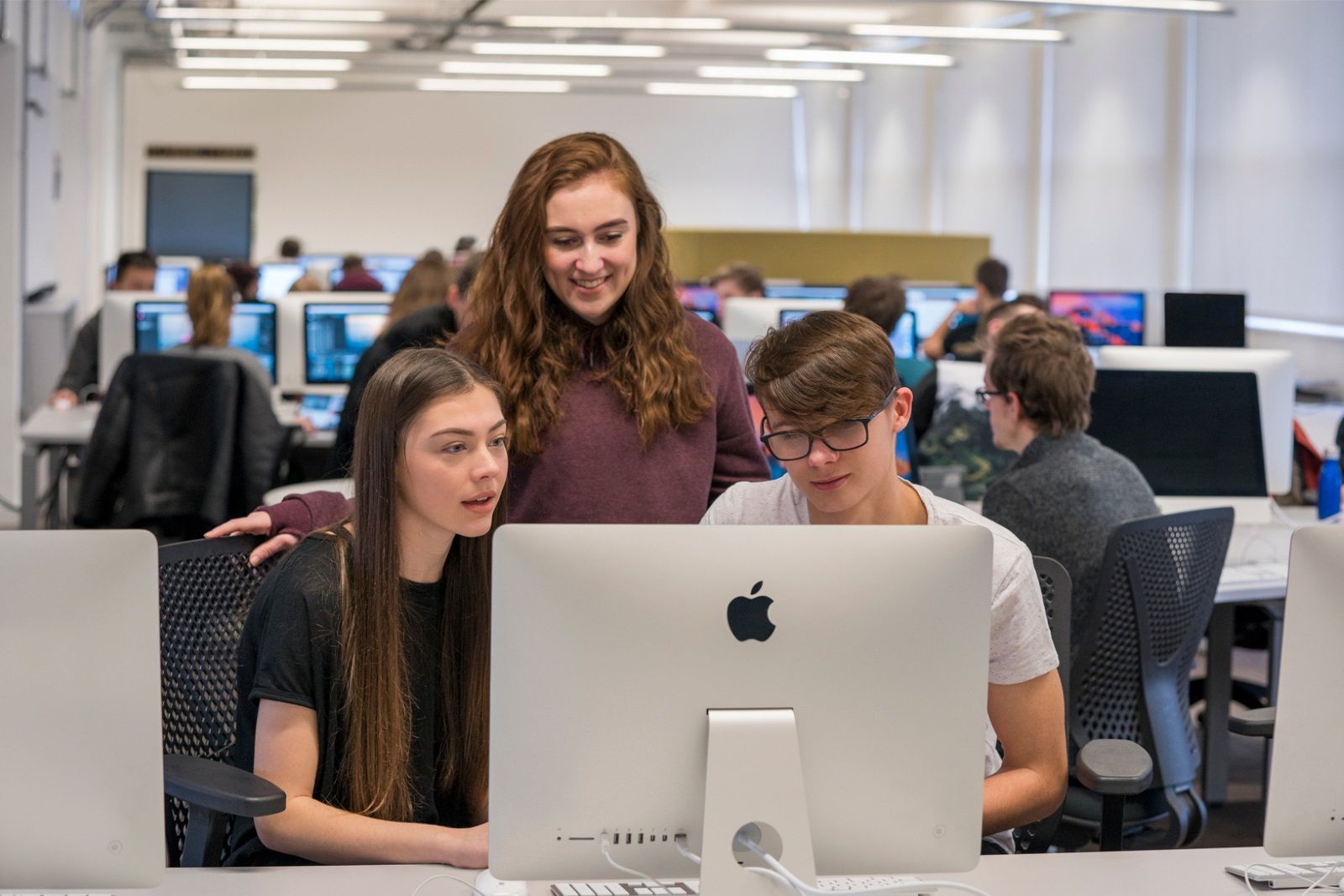 Apple has a UK silicon design team - and has opened its doors to inspire kids image 1