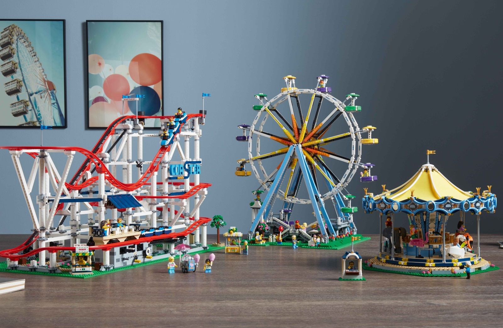 This roller coaster is one of the biggest Lego sets ever - and it can even be powered image 3